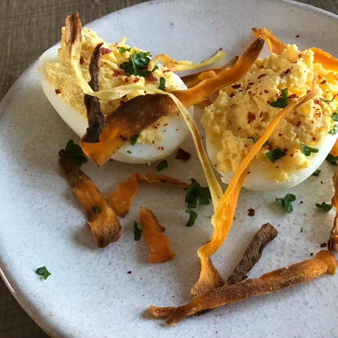 Œufs mimosa sans mayonnaise - Recette Cuisine en Équilibre